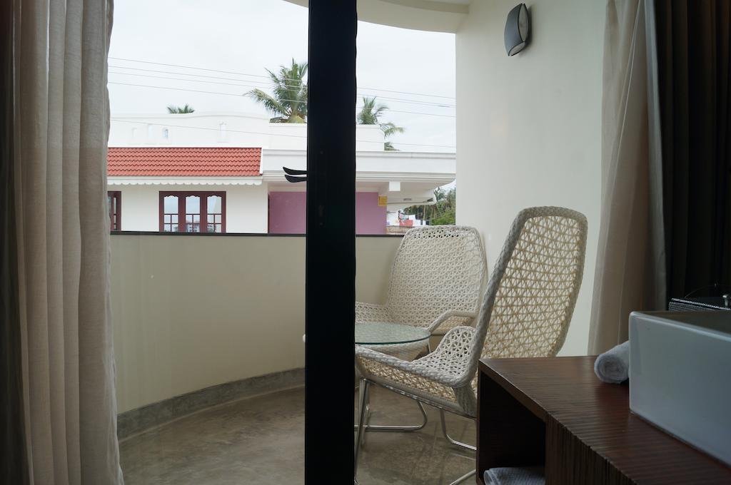 فندق كزنداري هاربور Kochi المظهر الخارجي الصورة