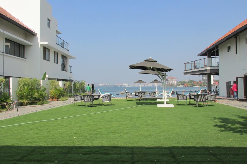 فندق كزنداري هاربور Kochi المظهر الخارجي الصورة